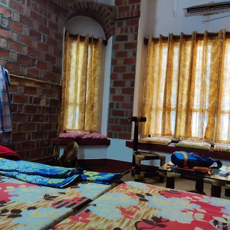 Ashtamudivillas Kollam Eksteriør bilde