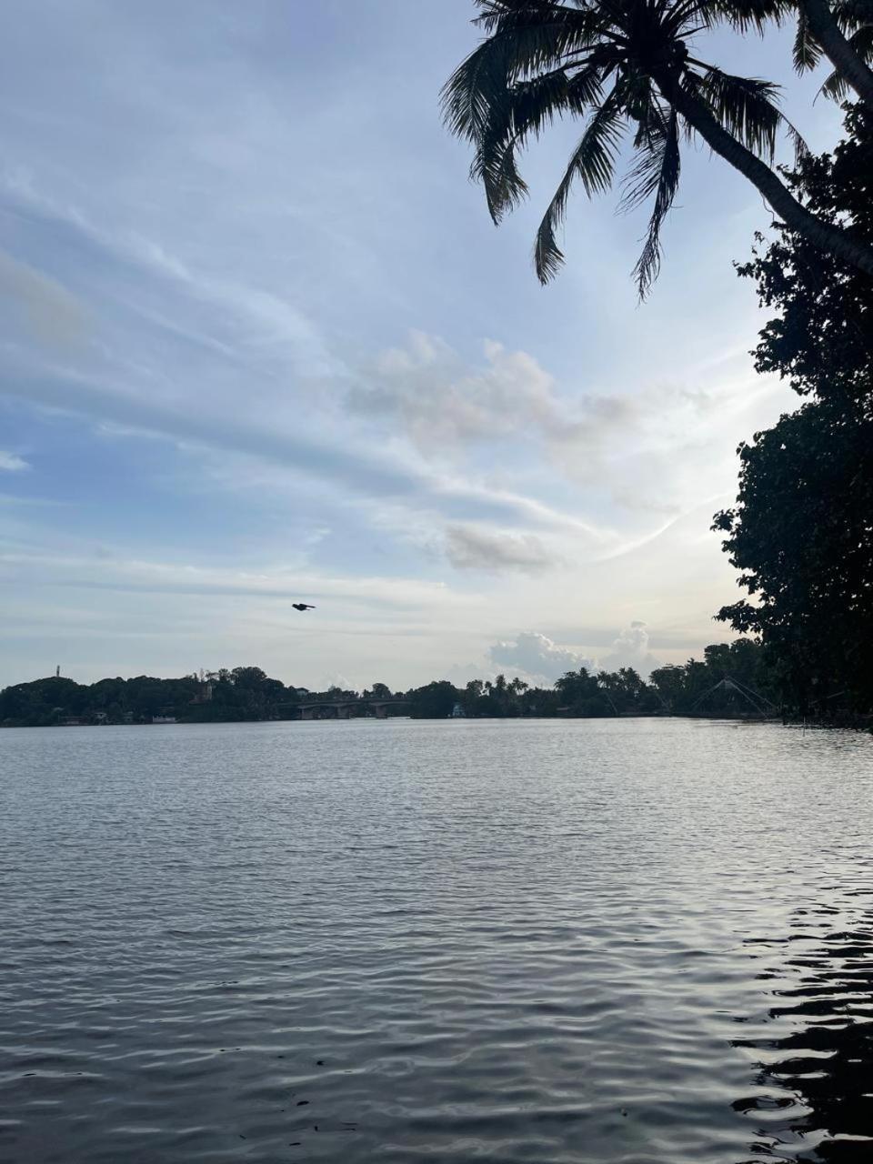 Ashtamudivillas Kollam Eksteriør bilde