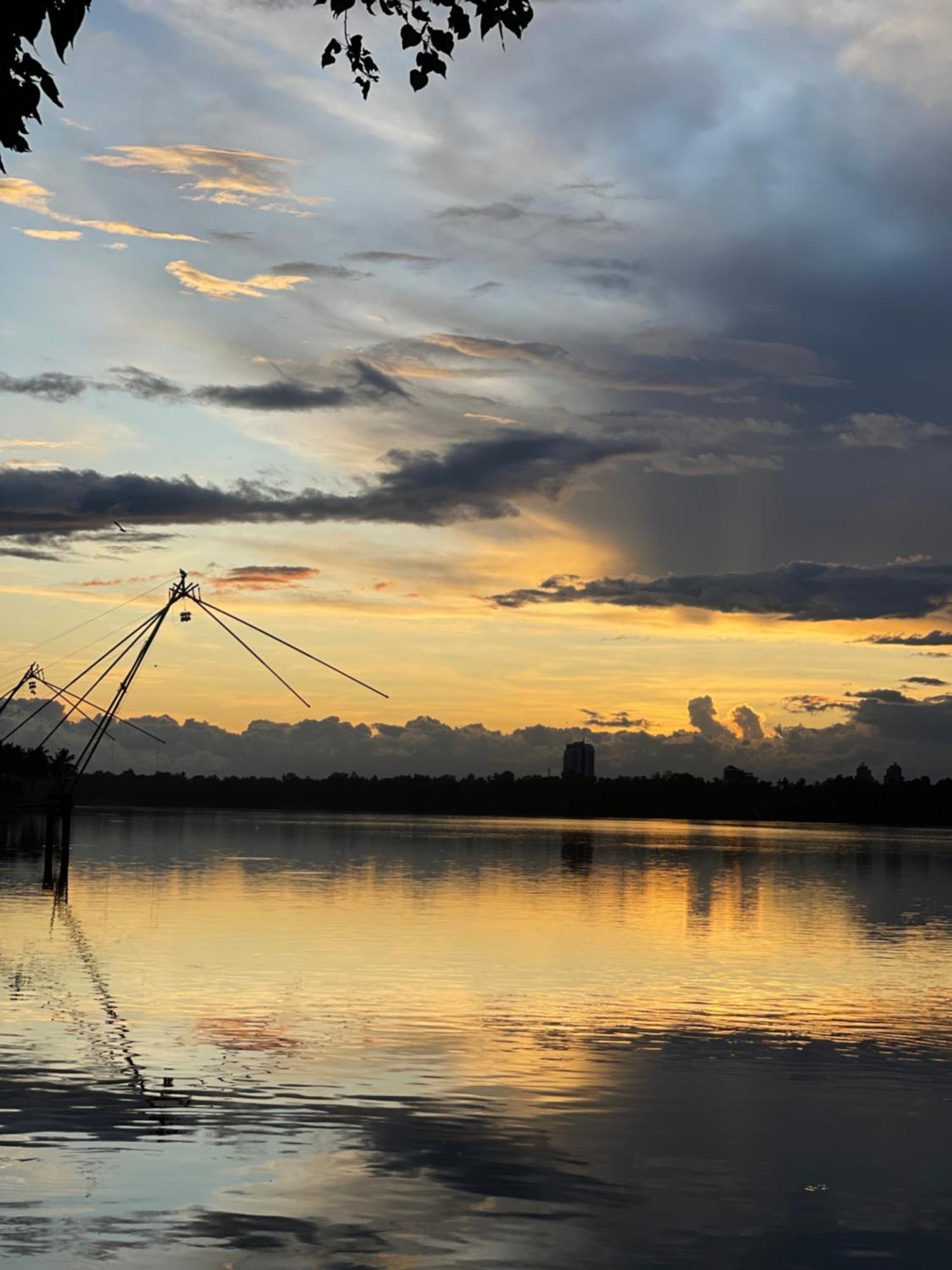 Ashtamudivillas Kollam Eksteriør bilde